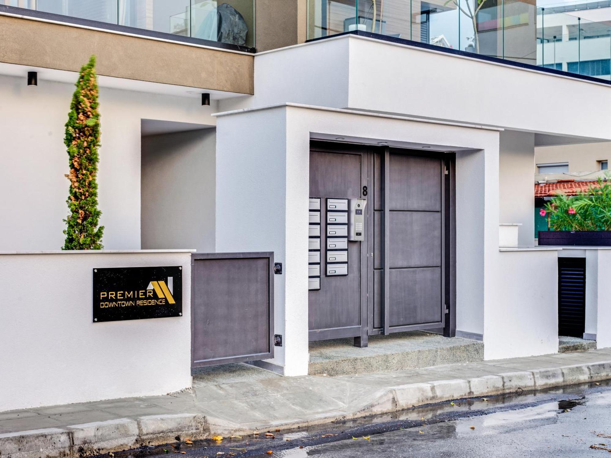 Sanders Premier Downtown Limassol Exterior foto